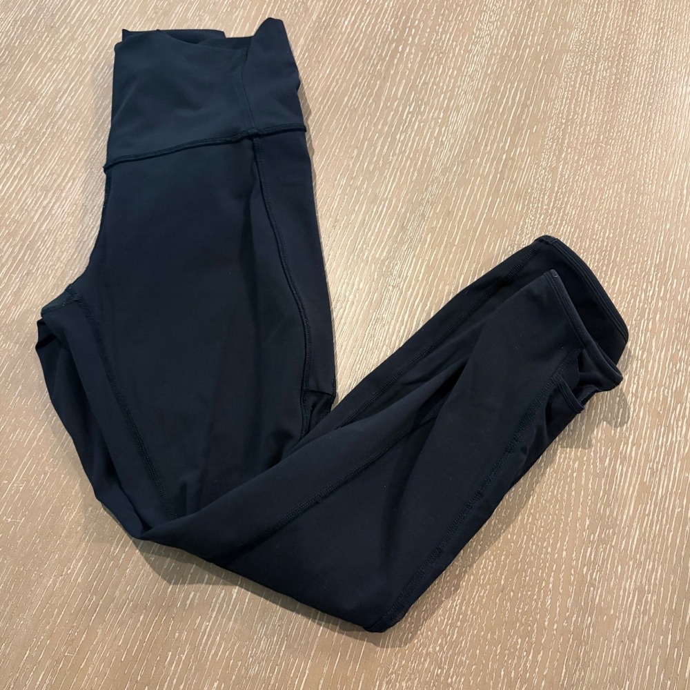Lululemon‎ Black High Rise Crop Leggings Cutout Side Panels Women's Sz 4